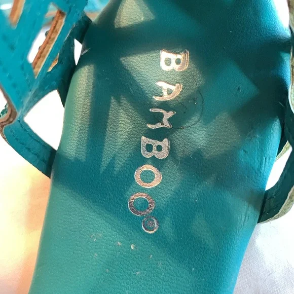 Turquoise bling sandals - Picture 5 of 5